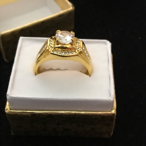 Final Price ♥️ New 2 CTTW Gold SS Diamond CZ Bling Ring - Picture 3 of 4